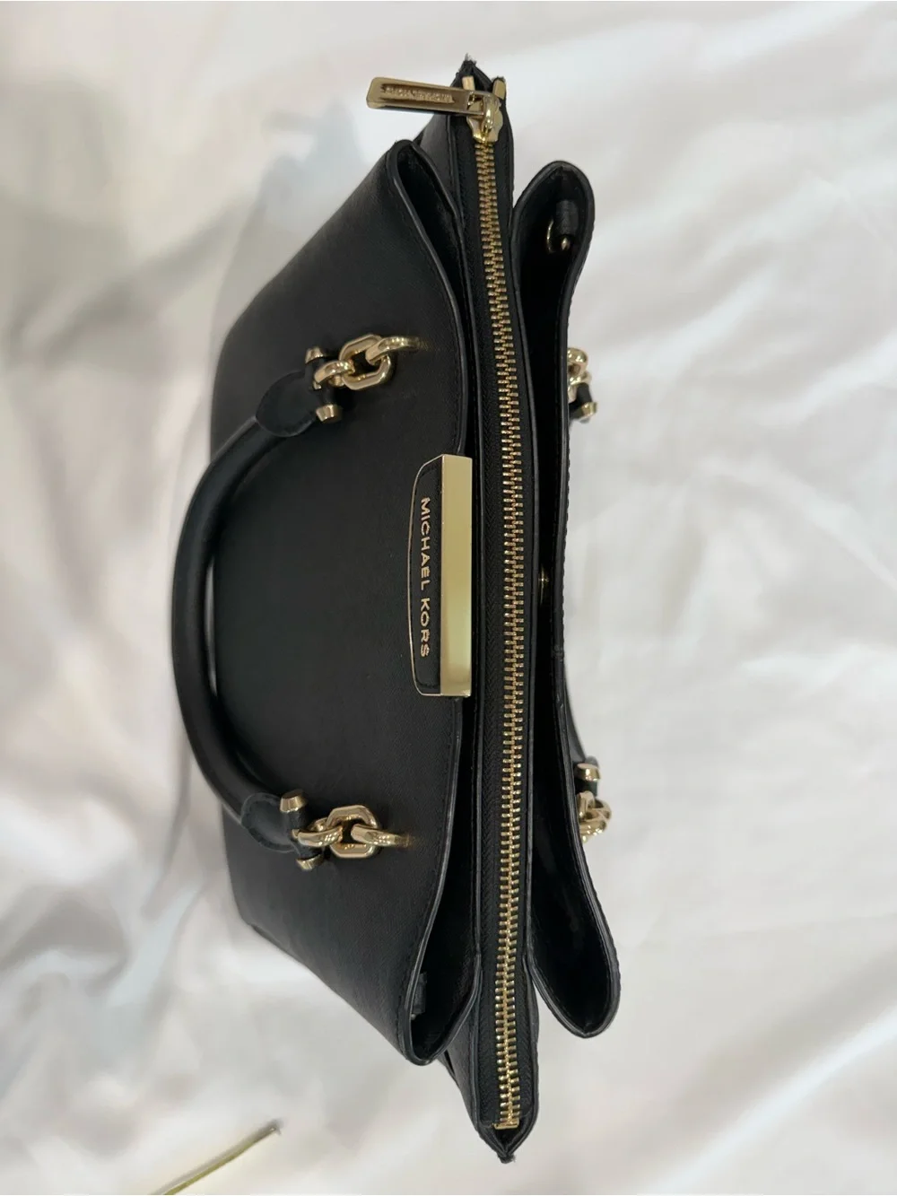 Michael Kors Rochelle Black Leather Satchel Tote Gold Hardware Top Zip Closure